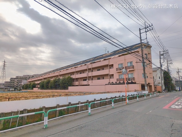埼玉県朝霞市膝折町4丁目のマンション『アーベイン朝霞マインプレイス』外観写真 2026年2月23日撮影