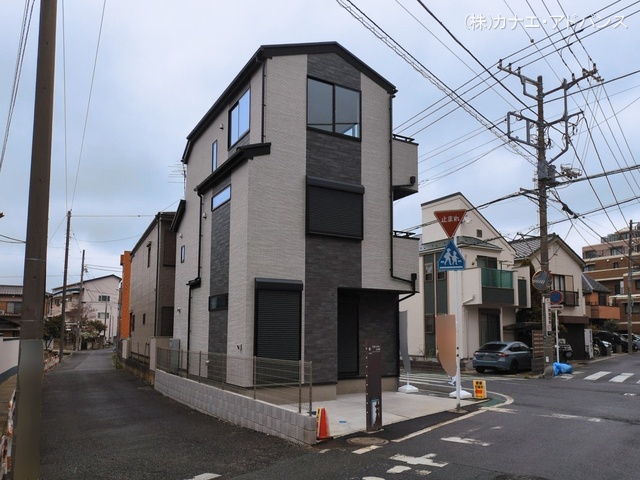 千葉県市川市関ケ島の新築戸建て完成写真 2026年3月9日撮影