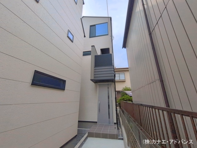 新築戸建て 市川市香取111II No.2 完成