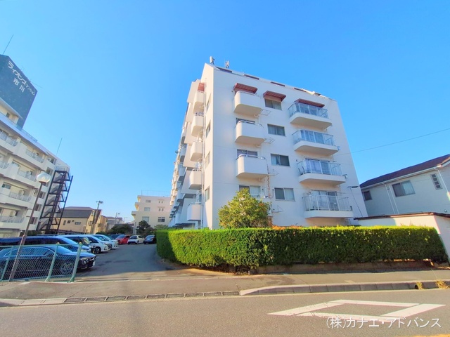 千葉県市川市新井3丁目のマンション『行徳第一アクウェリヤスハイツ』外観写真 2025年11月25日撮影