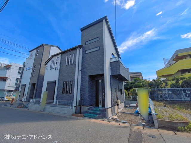千葉県市川市塩焼3丁目の新築戸建て外構写真 2026年6月21日撮影