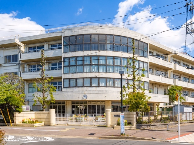 市川市立妙典中学校