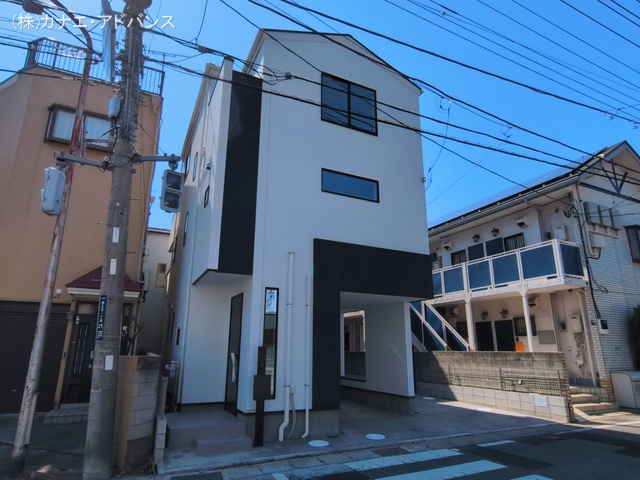 千葉県市川市相之川1丁目の新築戸建て外構写真 2026年3月11日撮影