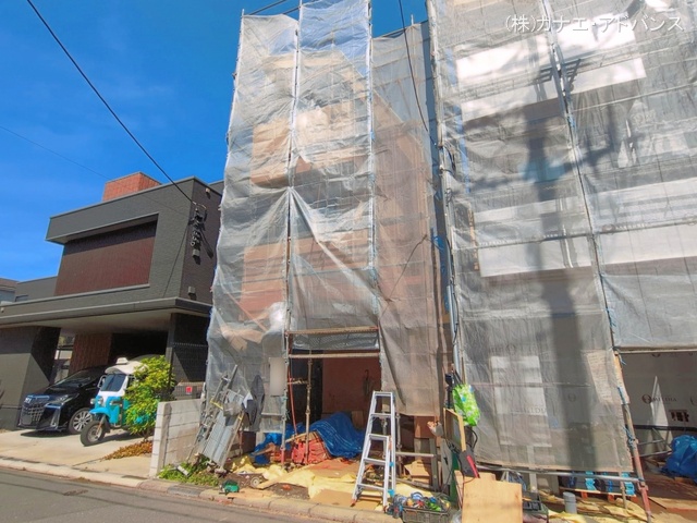 千葉県市川市富浜3丁目の新築戸建てシート写真 2026年4月27日撮影