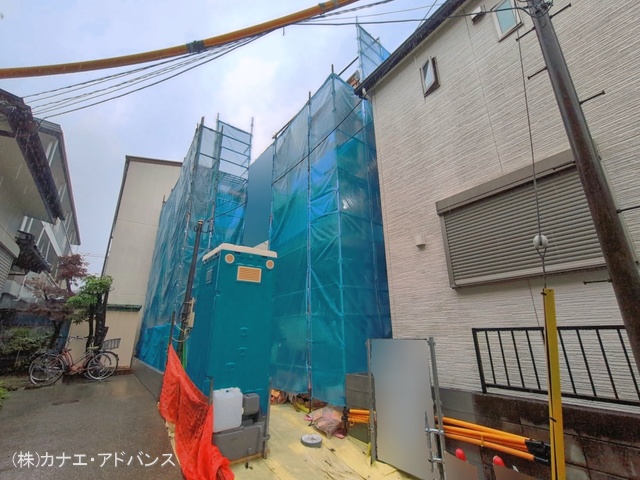 千葉県市川市行徳駅前４丁目の新築戸建て上棟写真 2026年4月30日撮影