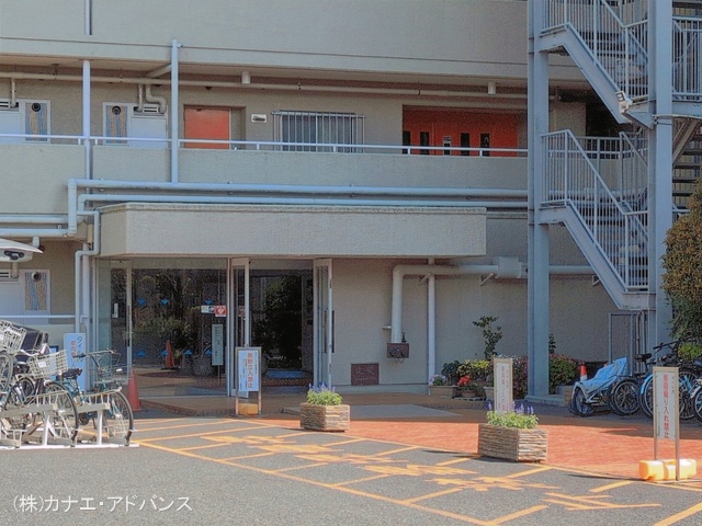 千葉県市川市鬼高2丁目のマンション『市川ハイツB棟』外観写真 2026年5月11日撮影