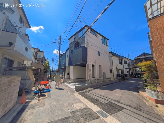 千葉県市川市稲荷木２丁目の新築戸建て完成写真 2026年7月7日撮影