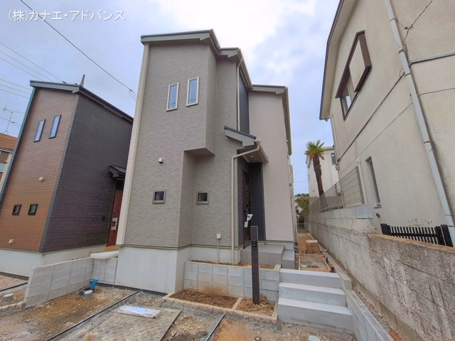 新築戸建て 市川市国府台4丁目3559番 A号棟 外構