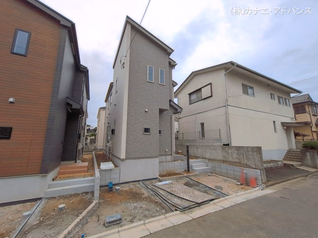 新築戸建て 市川市国府台4丁目3559番 A号棟 外構