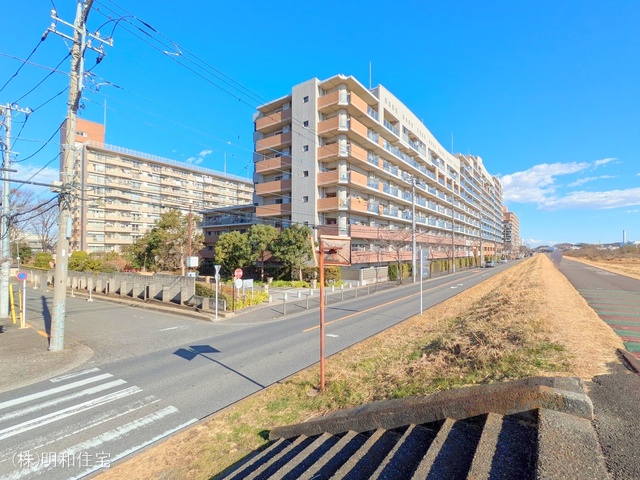 東京都府中市住吉町２丁目のマンション『ラヴィラ府中多摩川』外観写真 2025年1月7日撮影