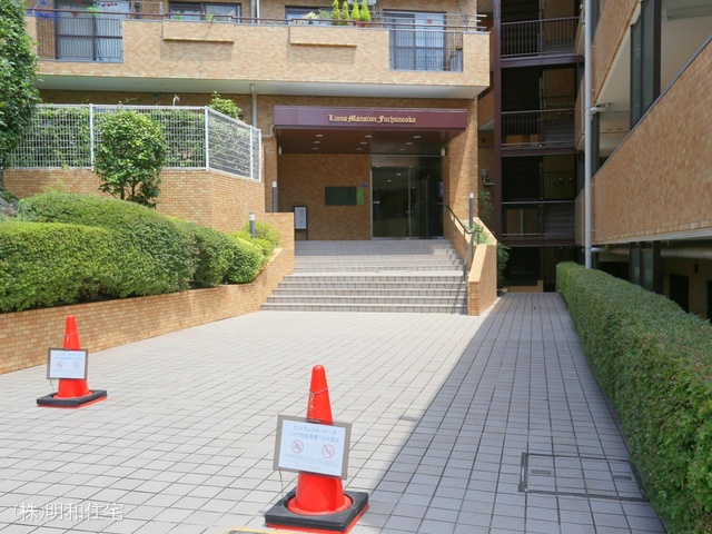 東京都府中市本宿町１丁目のマンション『ライオンズマンション府中の丘』外観写真 2023年7月3日撮影