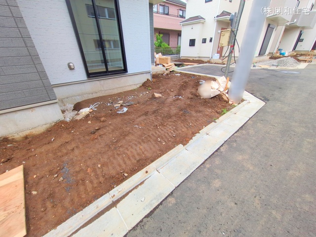 東京都府中市四谷4丁目の新築戸建て外構写真 2025年7月15日撮影