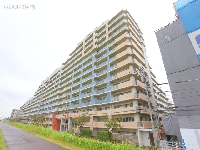 東京都府中市住吉町2丁目のマンション『ラヴィラ府中多摩川』外観写真 2024年10月17日撮影