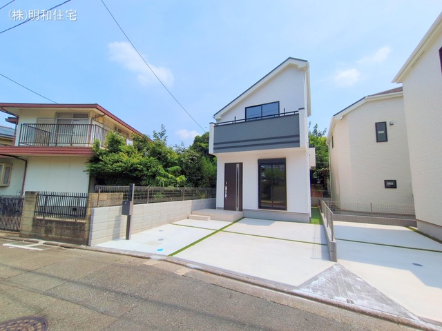 東京都府中市天神町１丁目の新築戸建て完成写真 2025年8月21日撮影