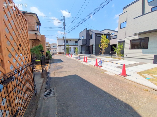 東京都府中市四谷１丁目の新築戸建て完成写真 2025年8月31日撮影