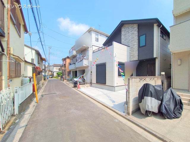 埼玉県さいたま市浦和区瀬ヶ崎５丁目の新築戸建て完成写真 2025年7月8日撮影