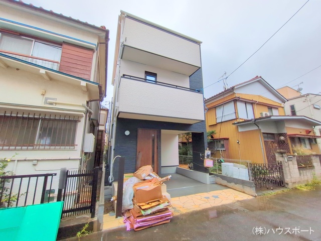 埼玉県さいたま市南区太田窪５丁目の新築戸建て完成写真 2025年10月15日撮影