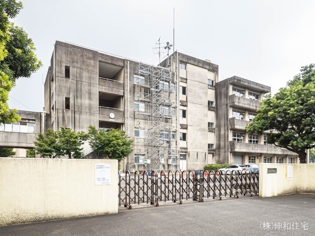 千葉市立稲浜中学校 距離1000m