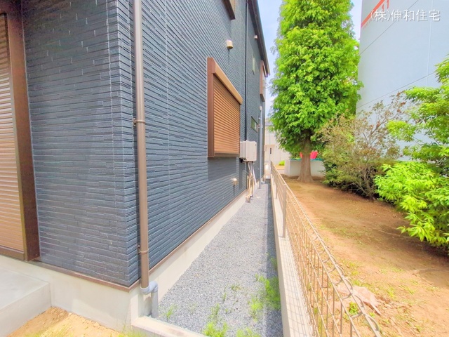 千葉県千葉市花見川区朝日ケ丘3丁目の新築戸建て完成写真 2025年6月8日撮影