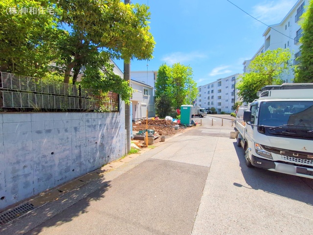 千葉県千葉市花見川区朝日ケ丘4丁目の新築戸建て外構写真 2025年5月6日撮影