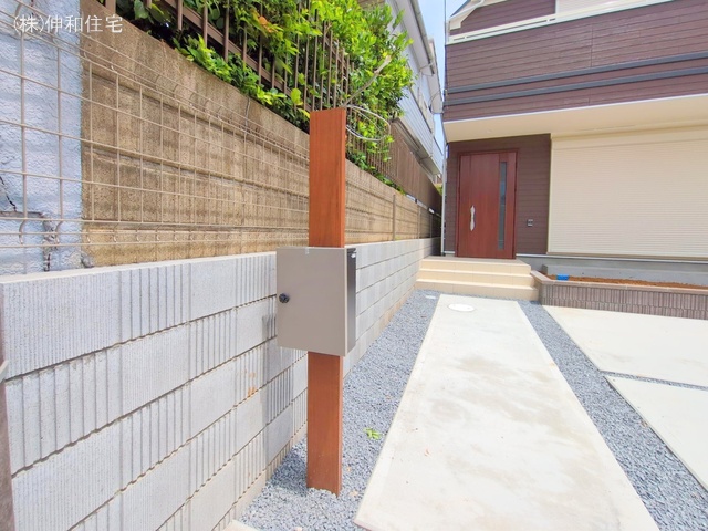 千葉県千葉市花見川区朝日ケ丘4丁目の新築戸建て完成写真 2025年6月8日撮影