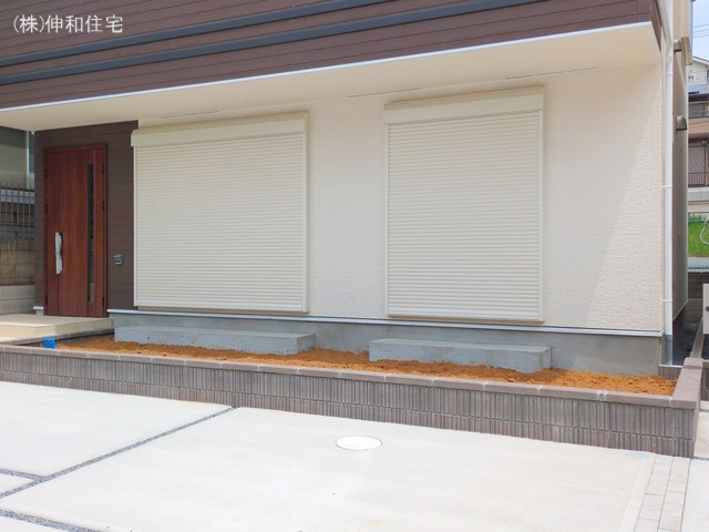 千葉県千葉市花見川区朝日ケ丘4丁目の新築戸建て完成写真 2025年6月8日撮影
