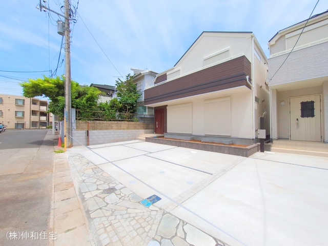 千葉県千葉市花見川区朝日ケ丘4丁目の新築戸建て完成写真 2025年6月8日撮影