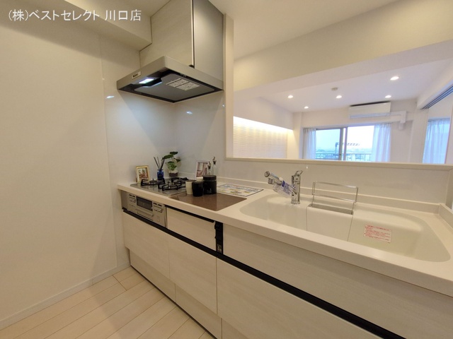 埼玉県川口市末広１丁目のマンション『エクセレンス川口』キッチン写真 2025年6月2日撮影