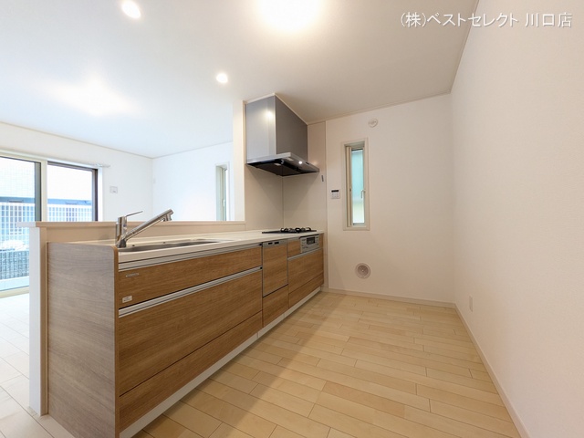 埼玉県川口市朝日3丁目の新築戸建てキッチン写真 2025年5月25日撮影