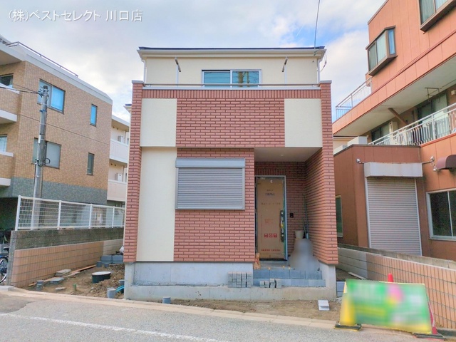 埼玉県川口市朝日3丁目の新築戸建て外構写真 2024年10月21日撮影