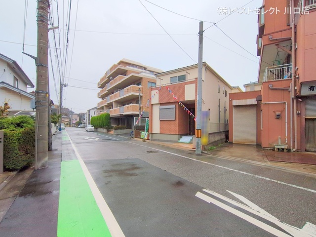 埼玉県川口市朝日3丁目の新築戸建て完成写真 2024年11月20日撮影