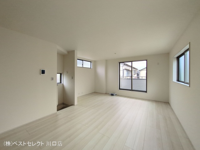 埼玉県川口市元郷5丁目の新築戸建てリビング写真 2025年6月25日撮影