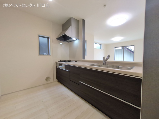 埼玉県川口市上青木2丁目の新築戸建てキッチン写真 2025年9月3日撮影