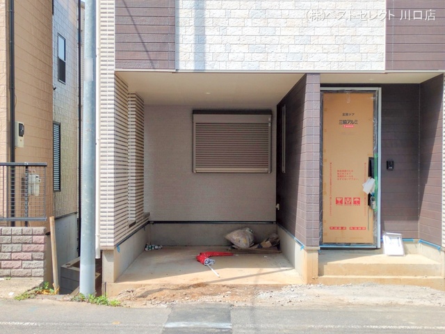 埼玉県川口市青木1丁目の新築戸建て外構写真 2025年4月18日撮影