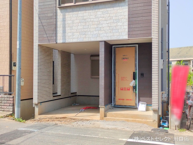 埼玉県川口市青木1丁目の新築戸建て外構写真 2025年4月18日撮影