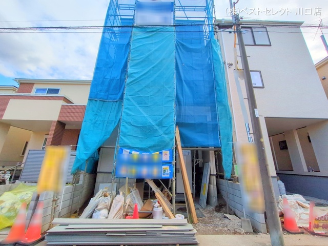 埼玉県川口市鳩ヶ谷本町2丁目の新築戸建てシート写真 2025年2月3日撮影