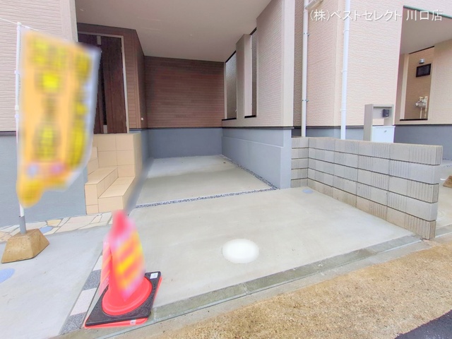 埼玉県川口市鳩ヶ谷本町2丁目の新築戸建て完成写真 2025年4月1日撮影