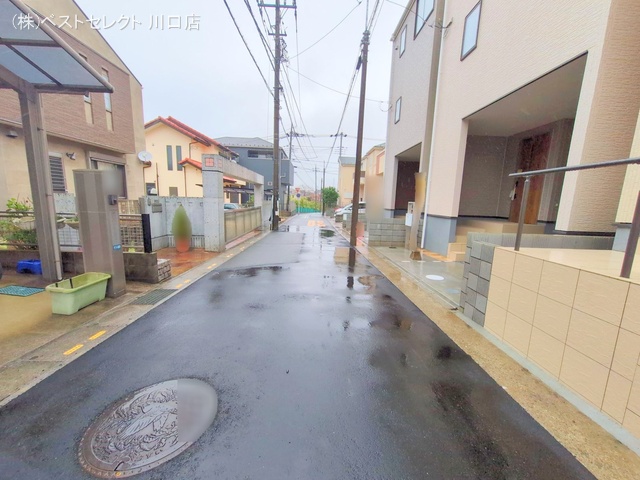 埼玉県川口市鳩ヶ谷本町2丁目の新築戸建て完成写真 2025年4月1日撮影