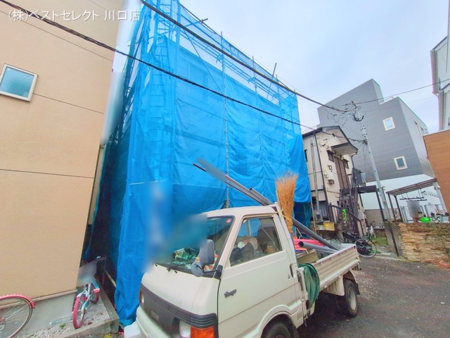 埼玉県川口市西川口3丁目の新築戸建てシート写真 2025年3月3日撮影