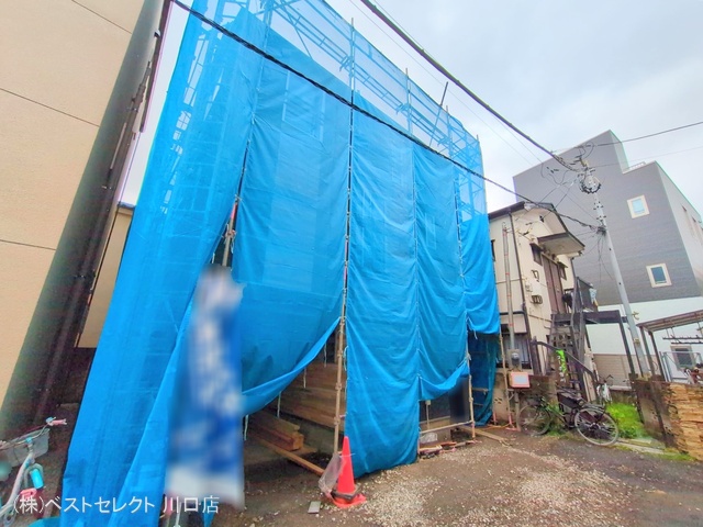埼玉県川口市西川口3丁目の新築戸建てシート写真 2025年4月1日撮影