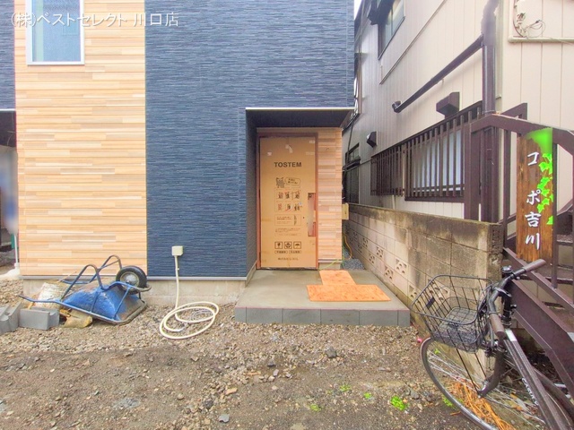 埼玉県川口市西川口3丁目の新築戸建て外構写真 2025年5月1日撮影