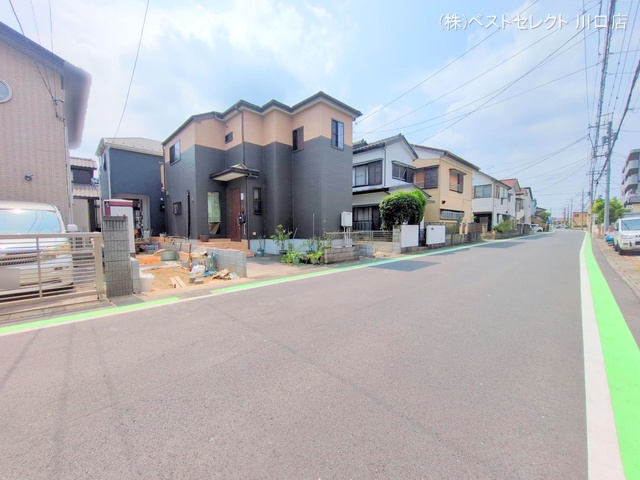 埼玉県川口市戸塚鋏町の新築戸建て外構写真 2025年8月21日撮影