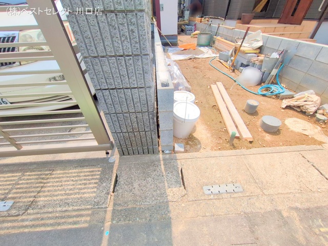 埼玉県川口市戸塚鋏町の新築戸建て外構写真 2025年8月21日撮影