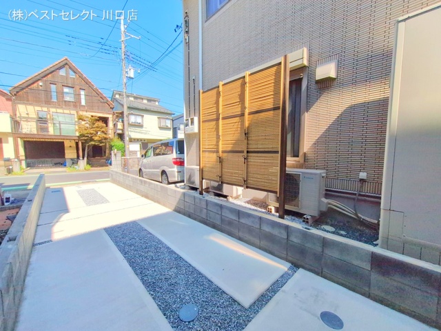 埼玉県川口市戸塚鋏町の新築戸建て完成写真 2025年10月1日撮影