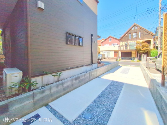 埼玉県川口市戸塚鋏町の新築戸建て完成写真 2025年10月1日撮影