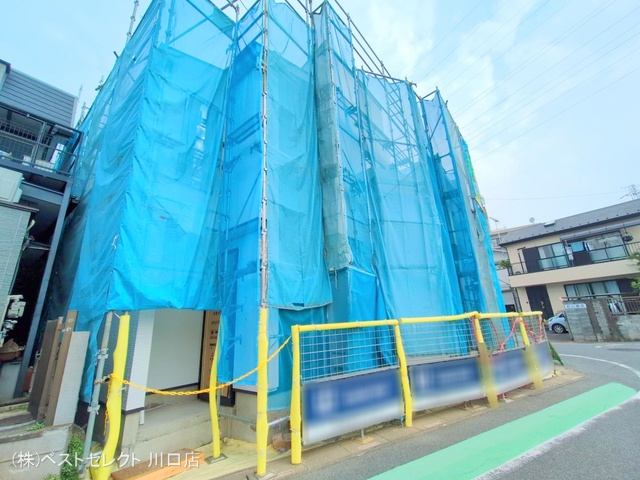 埼玉県川口市南鳩ヶ谷7丁目の新築戸建てシート写真 2025年7月6日撮影