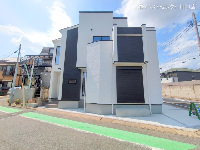 埼玉県川口市南鳩ヶ谷7丁目の新築戸建て完成写真 2025年8月27日撮影