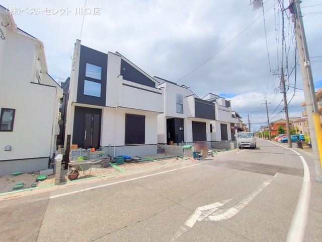 埼玉県川口市南鳩ヶ谷7丁目の新築戸建て外構写真 2025年7月31日撮影