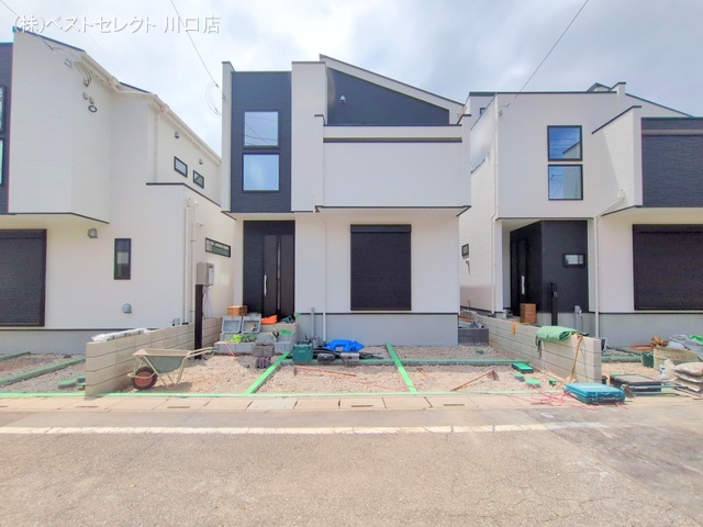 埼玉県川口市南鳩ヶ谷7丁目の新築戸建て外構写真 2025年7月31日撮影
