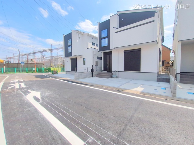 埼玉県川口市南鳩ヶ谷7丁目の新築戸建て完成写真 2025年8月27日撮影